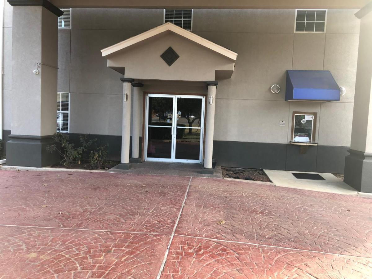 Diboll Inn And Suites Exterior photo